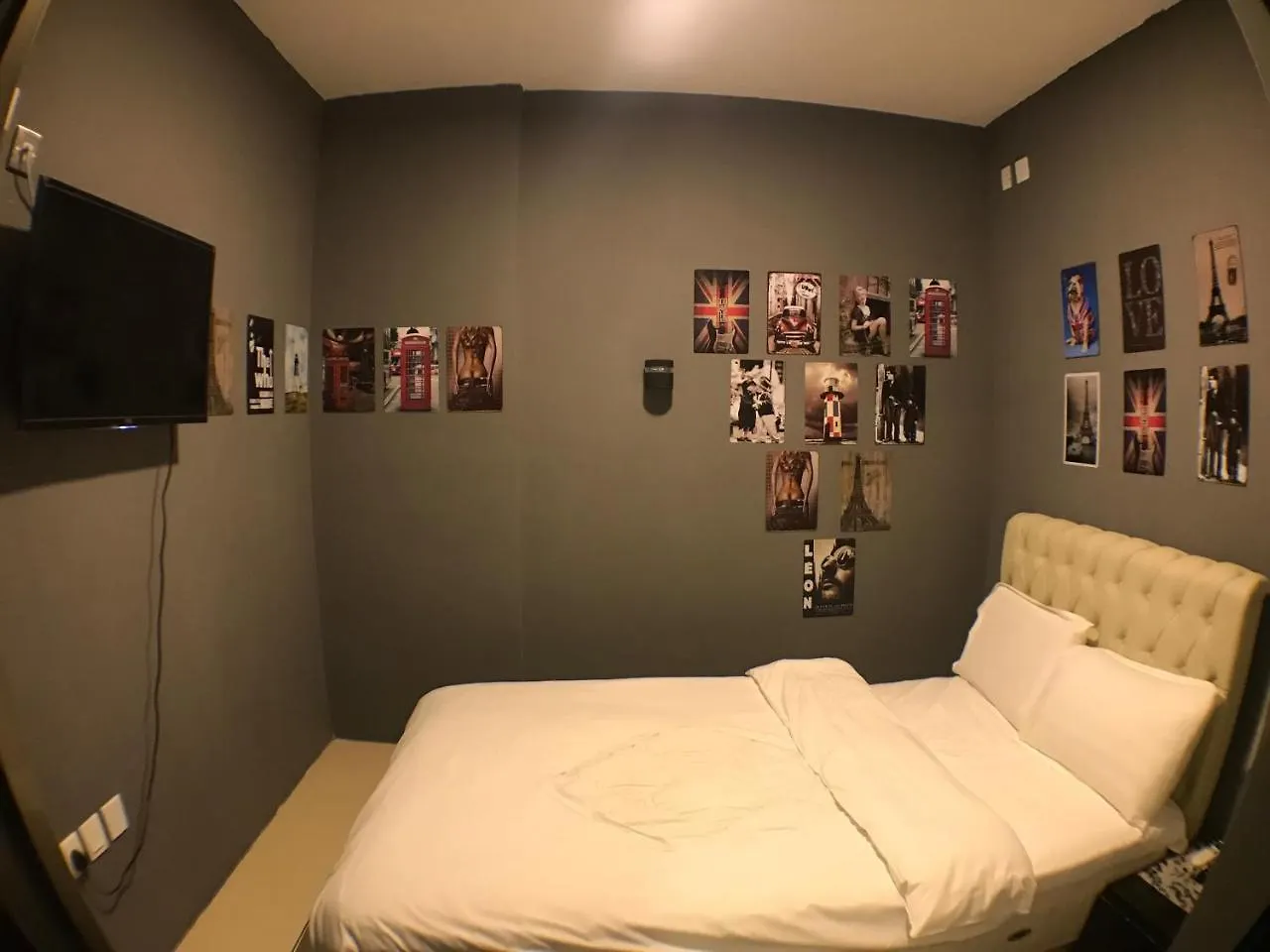 Soso Hostel Hong Kong China