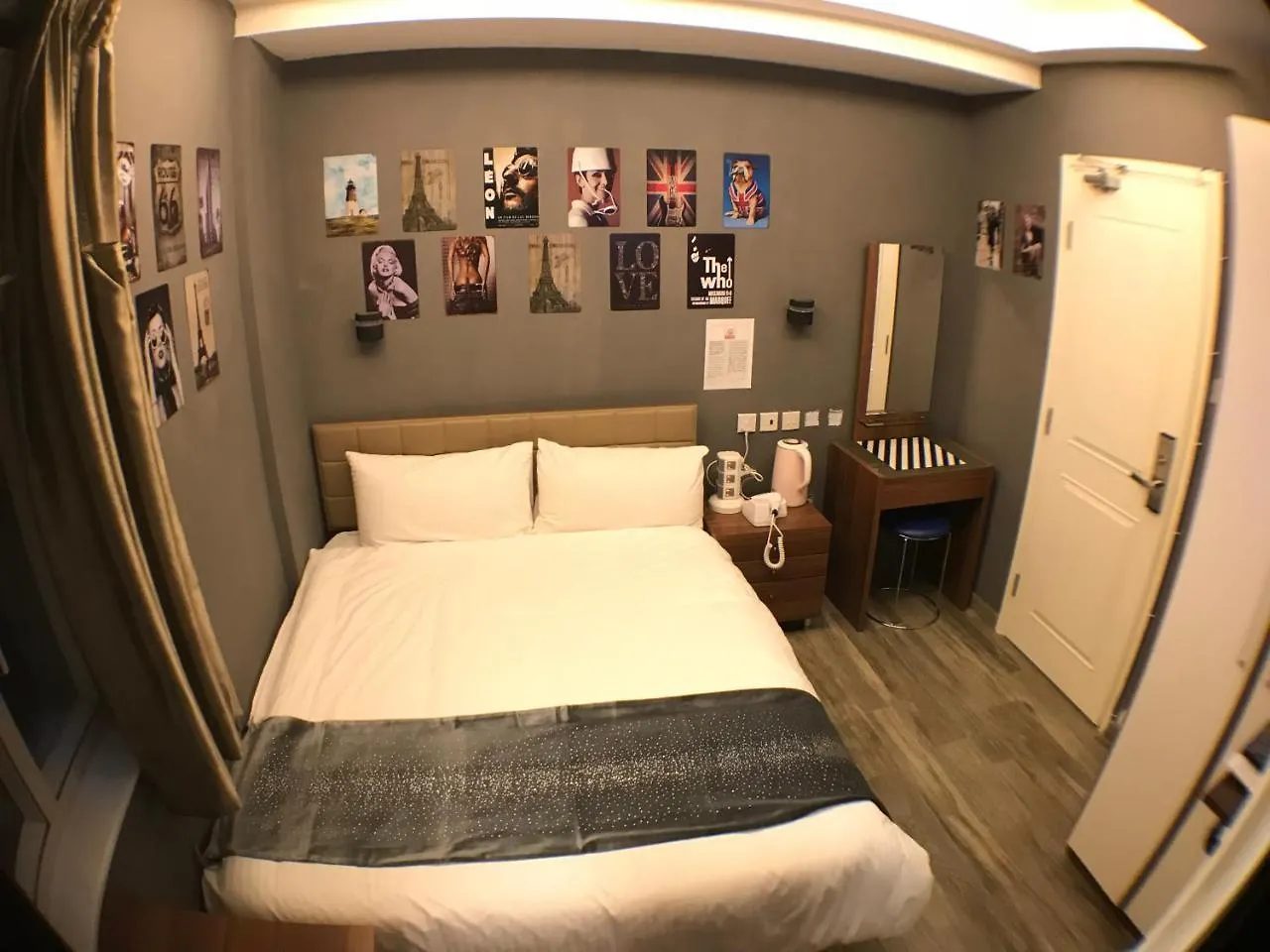 Soso Hostel Hong Kong 0*,  China
