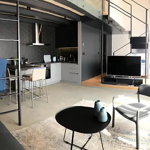 https://the-bridge-casa-luxury-apartments.hotelinzadar.com