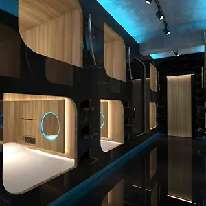 Capsulehotel L'etoile De Tst, Hongkong